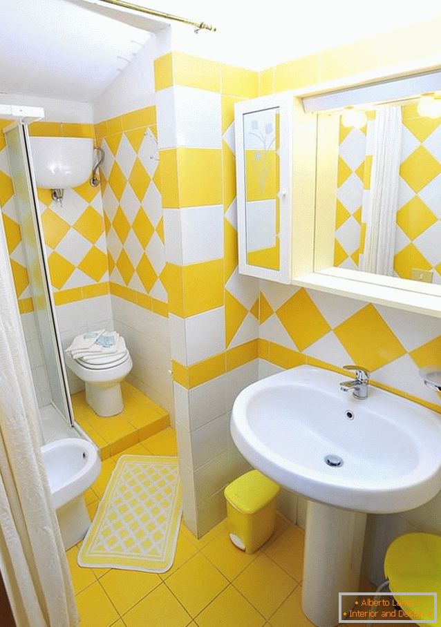Sonniges Dekorationsbad in gelber Farbe
