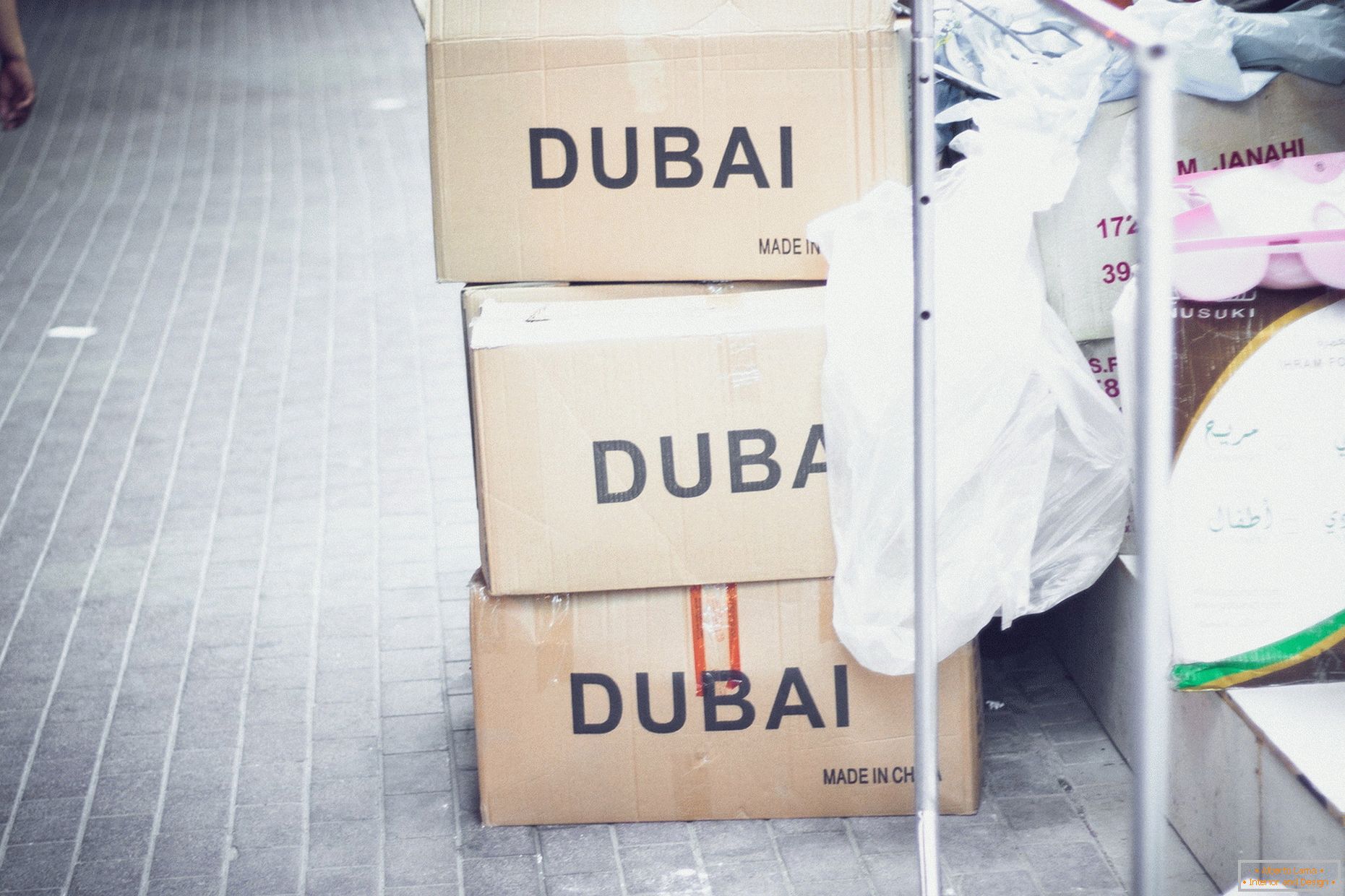 Import aus Dubai