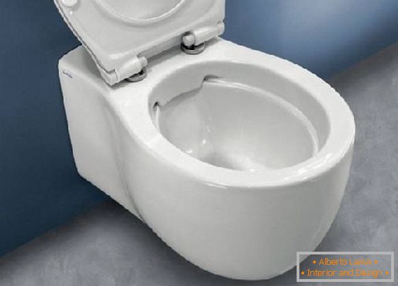 Bezobodkovy Toilette, Foto 1