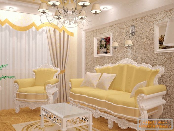 Ein kleines Gästezimmer im Barockstil, exquisite Einrichtung. Die Möbel sind in den besten Traditionen des Barockstils ausgewählt.