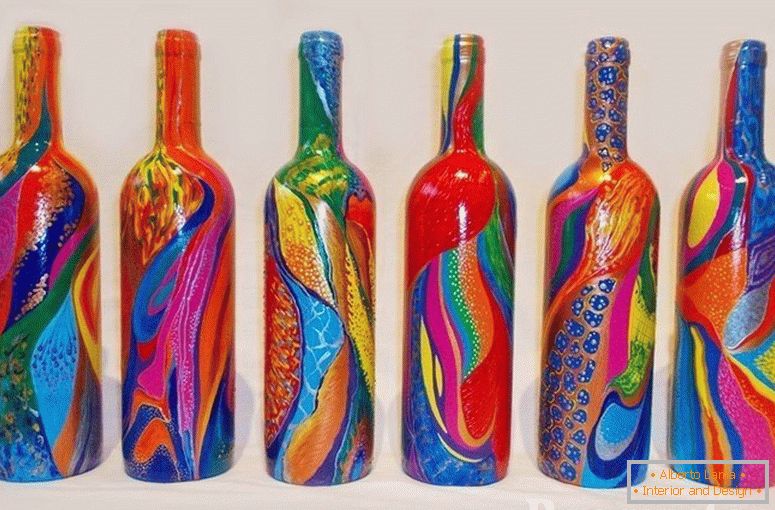 Mehrfarbige Flaschen