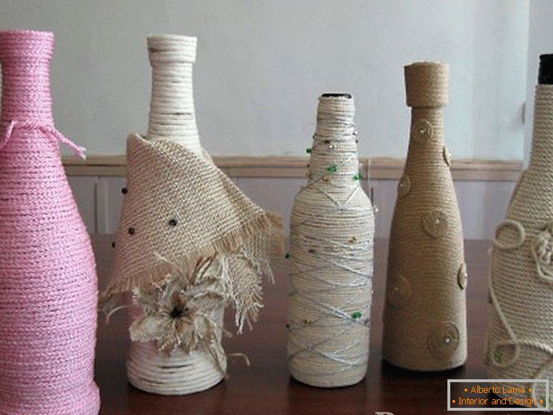 Dekoration von Flaschen verschiedener Formen