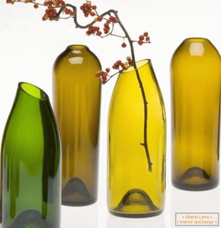 Vasen aus Flaschen