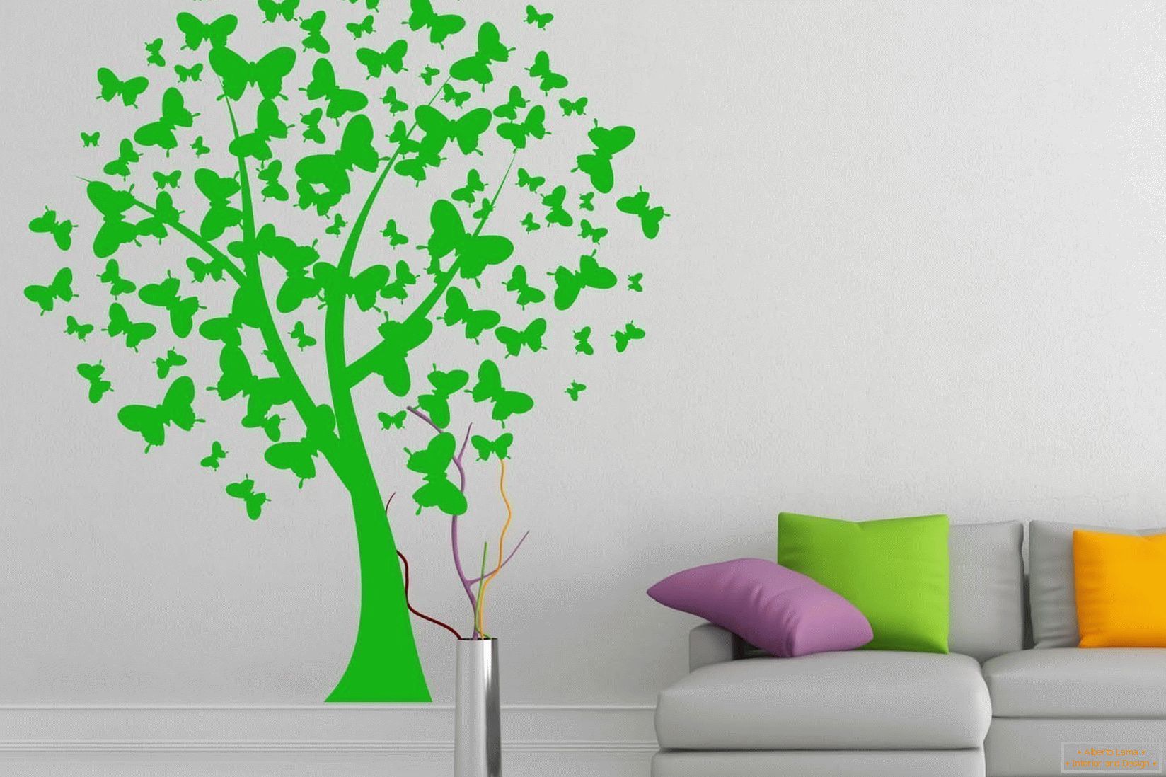 Grüner Baum auf einer weißen Wand