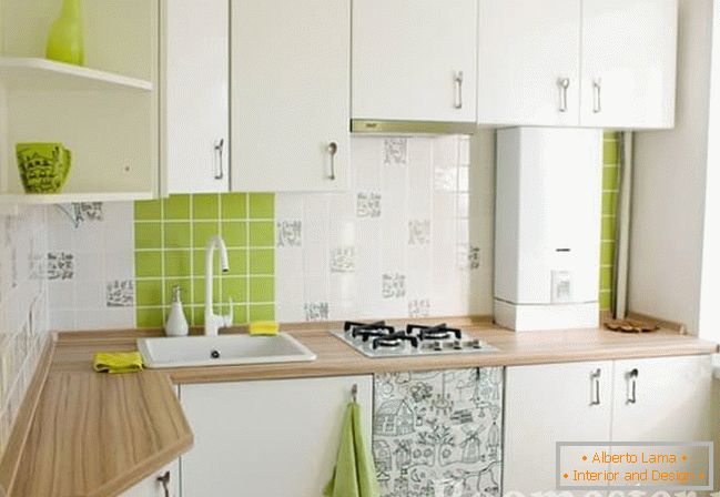 Weiß und grün in der Küchendekoration