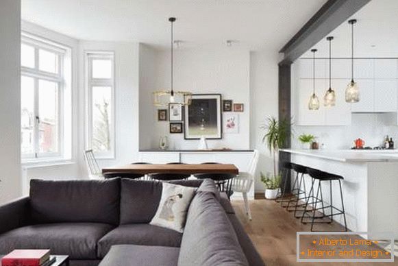Modernes Küchenwohnzimmer in einem privaten Haus - Fotodesign