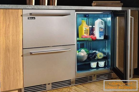Design einer kleinen Küche mit Kühlschrank Foto, Foto 36