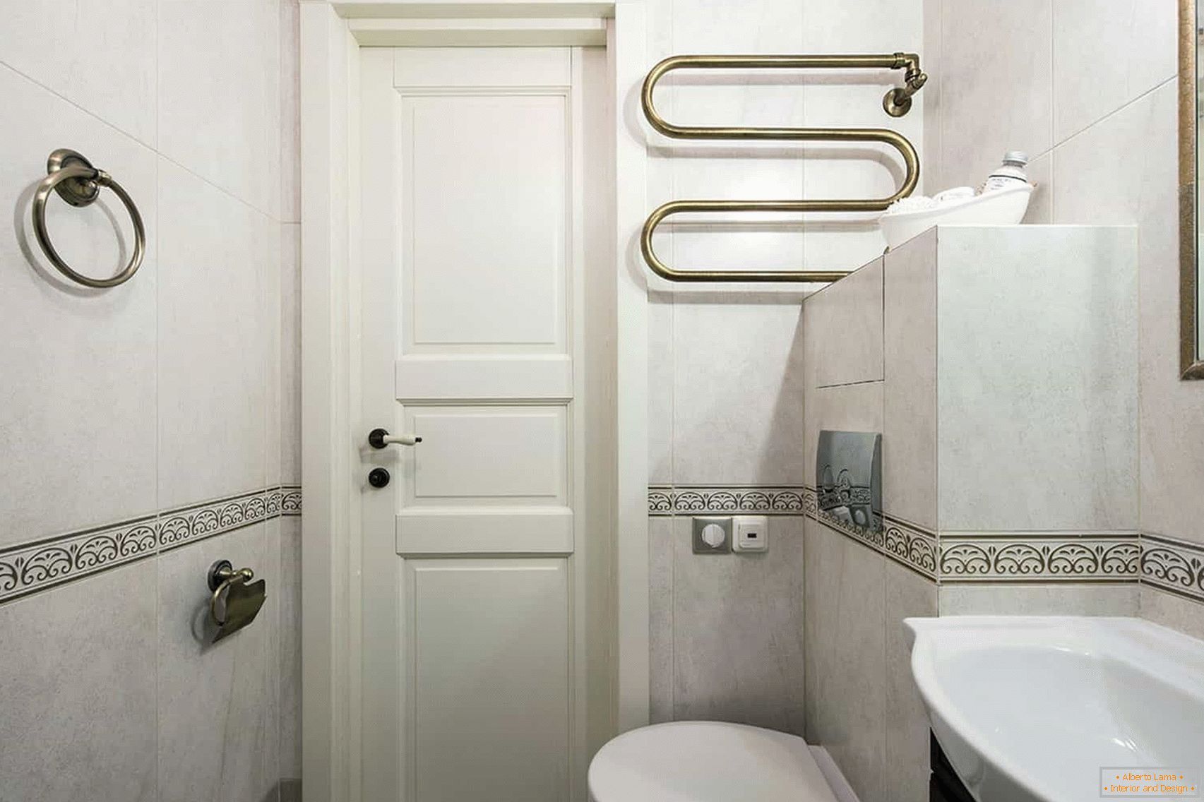Badezimmerdesign im Panel-Haus