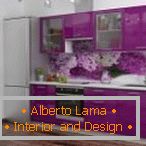 Design der violetten Küche с орхидеей