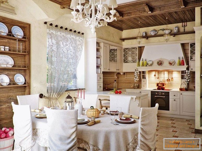 Küche-Esszimmer mit Stühlen in Decken