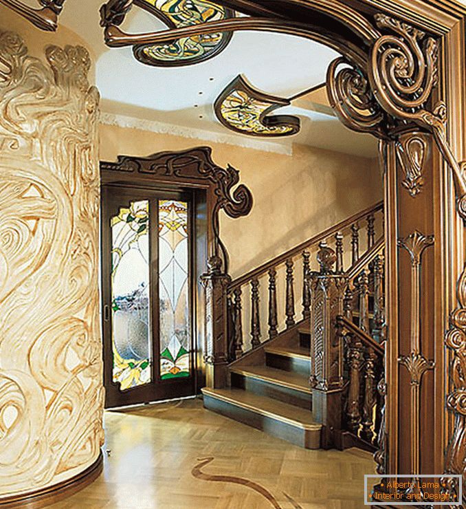 Luxuriöses Haus im warmen Fürstentum von Monaco.