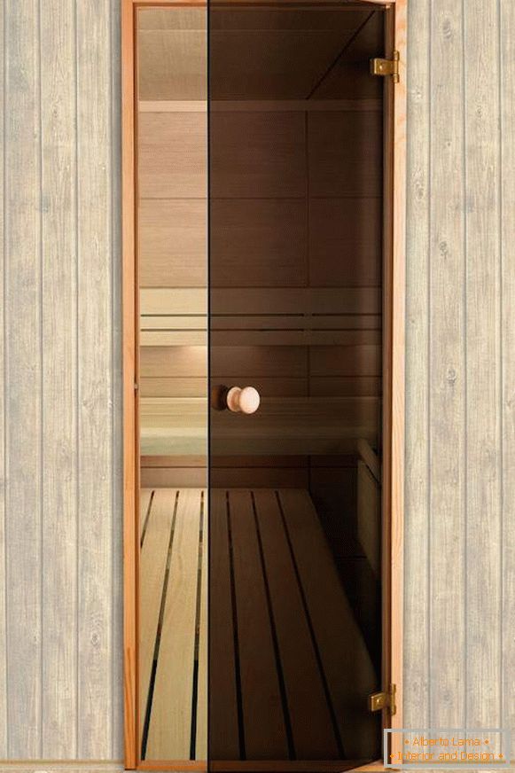 Glastür für Sauna und Sauna mit schönen Schleifen