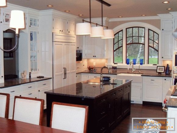 Fensterdesign in der Küche - Fotos von schönen Fenstern