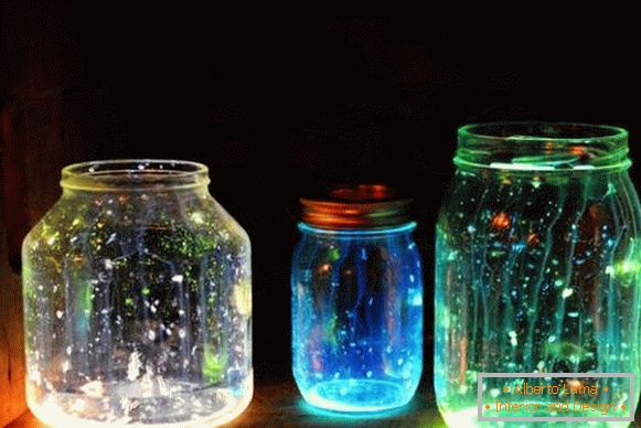Ideen für das Haus mit eigenen Händen - Foto eines fluoreszierenden Dekors