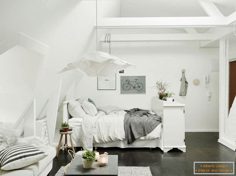 Innenraum eines Schlafzimmers in Schweden