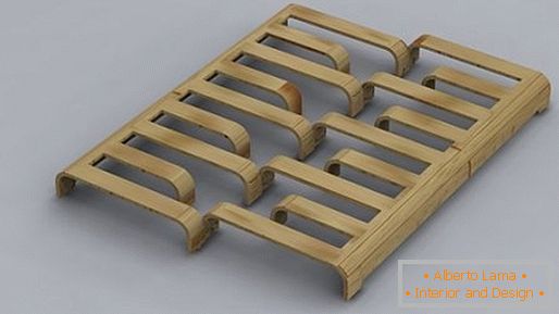 Gitterbett aus Holz