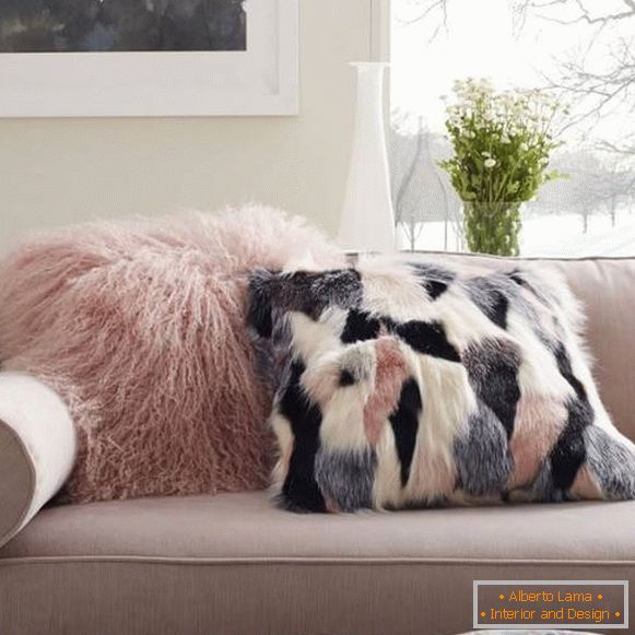 Innen - und Möbelstoffe - Foto Couch