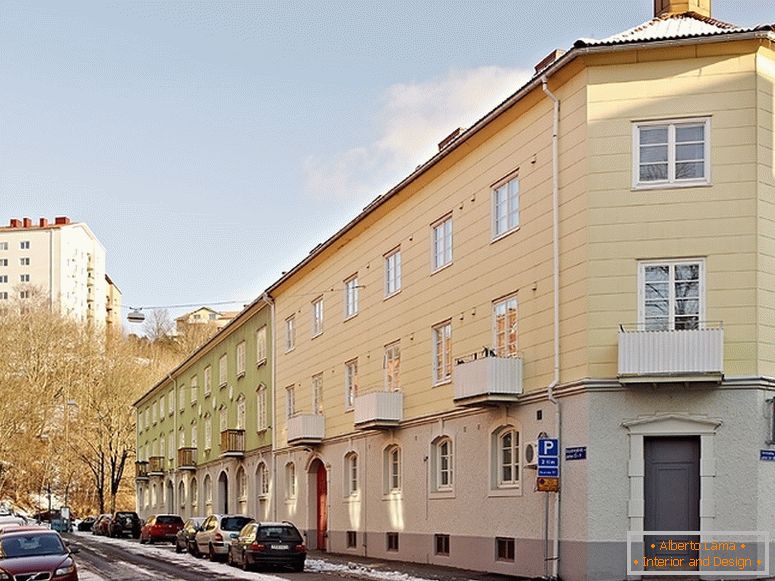 Dreistöckiges Apartmenthaus