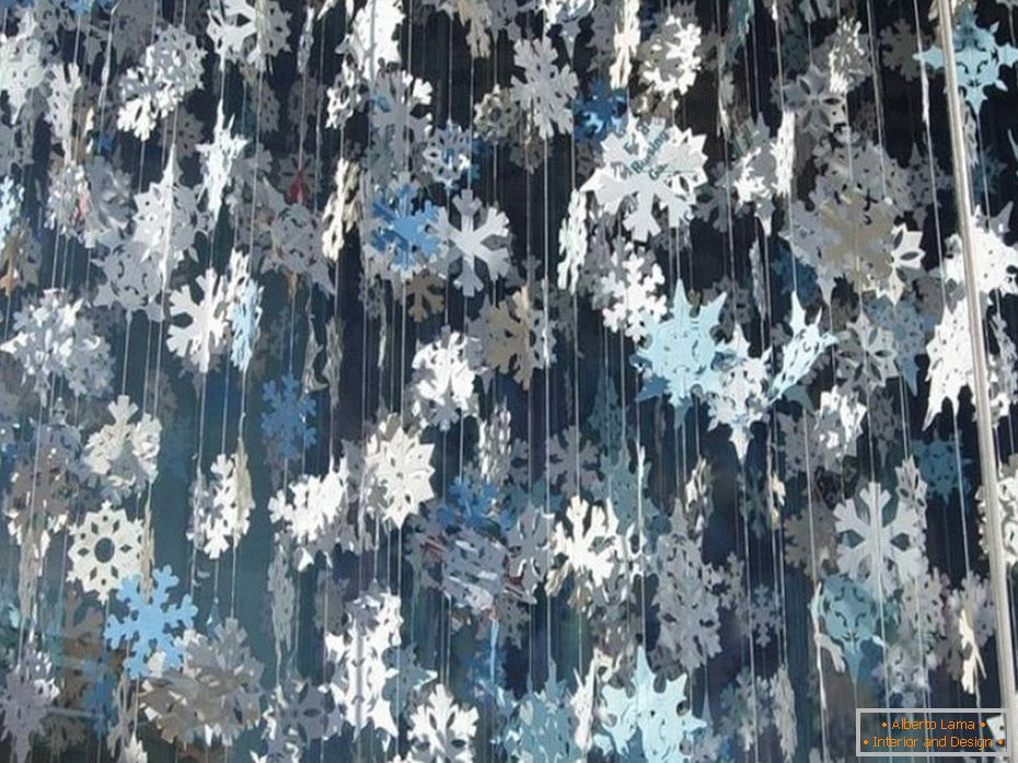 Vorhang aus Schneeflocken
