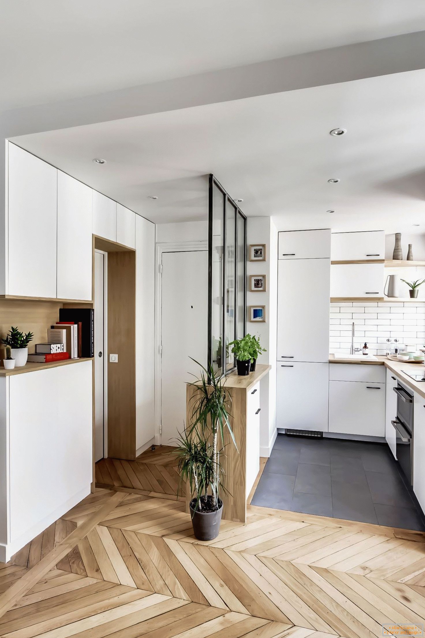 Kleine Küche in einer kleinen Wohnung