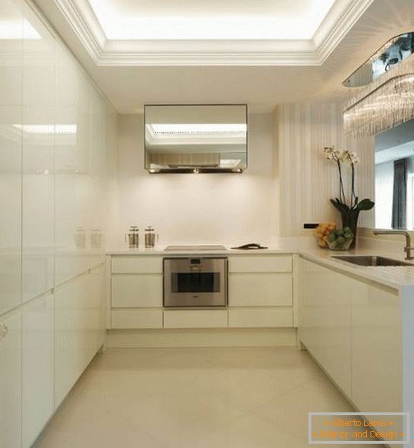 LED-Deckenspannungsbeleuchtung in der Küche