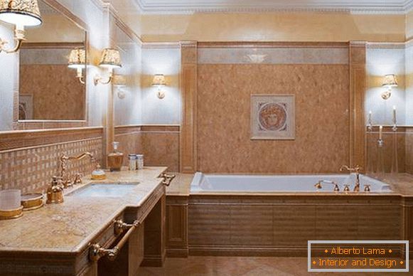 Wandlampe für ein Badezimmer im klassischen Stil, Foto 21