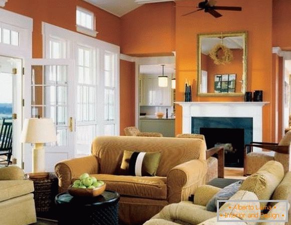 Orange Wände im Wohnzimmer