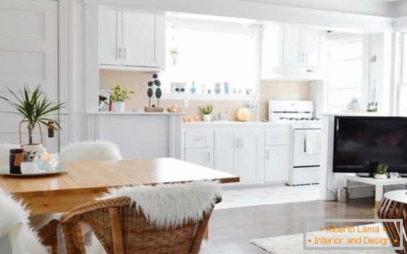 Küchendesign in einem privaten Haus mit Ihren eigenen Händen - die Idee, mit dem Wohnzimmer zu kombinieren
