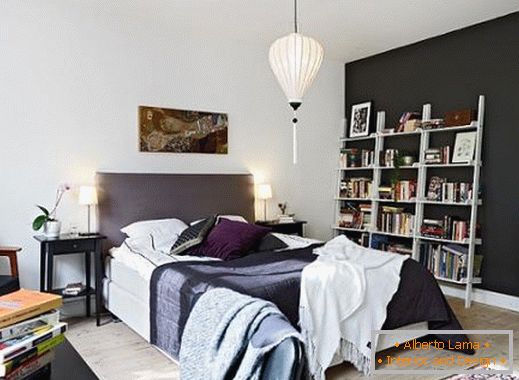 Schwarz-Weiß-Kontrast im Design des Schlafzimmers