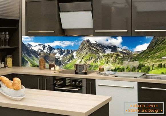 Glasschürze für die Küche mit einer Landschaft - Foto im Innenraum