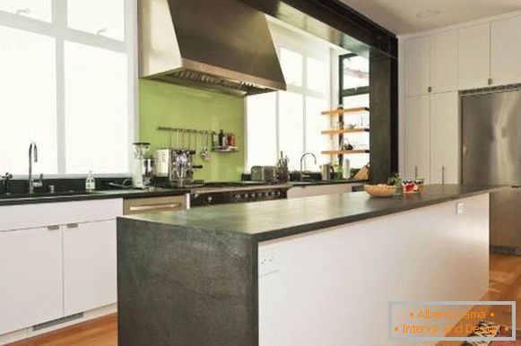 Schürze für Küche vom Glas - Foto in der Innenarchitektur