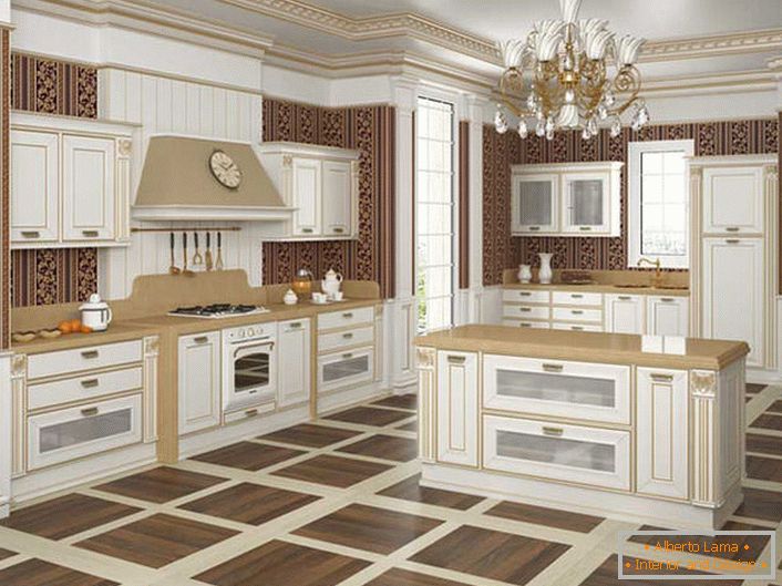 Exquisiter barocker Stil in der Küche.