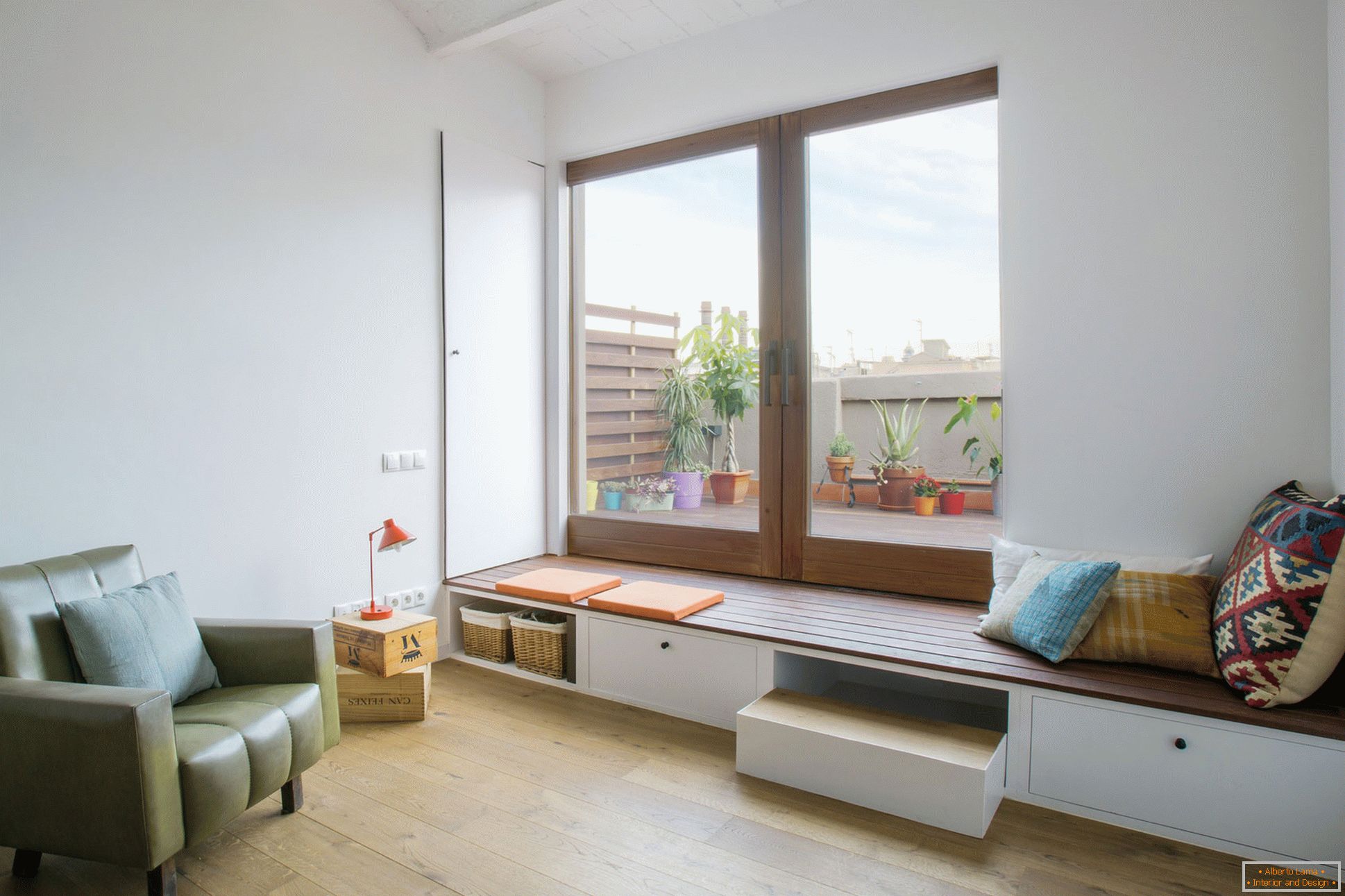 Innenarchitektur einer kleinen Wohnung in Barcelona