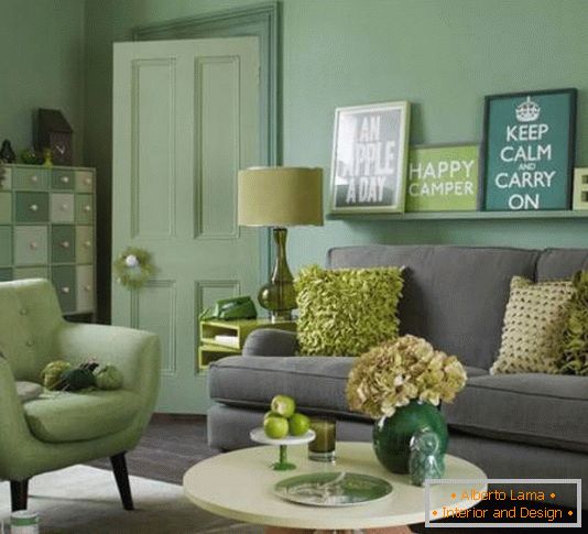Elegantes Wohnzimmer in Grün und Grau