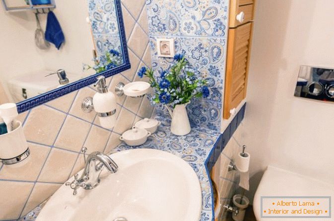 Badezimmer im Provence Stil