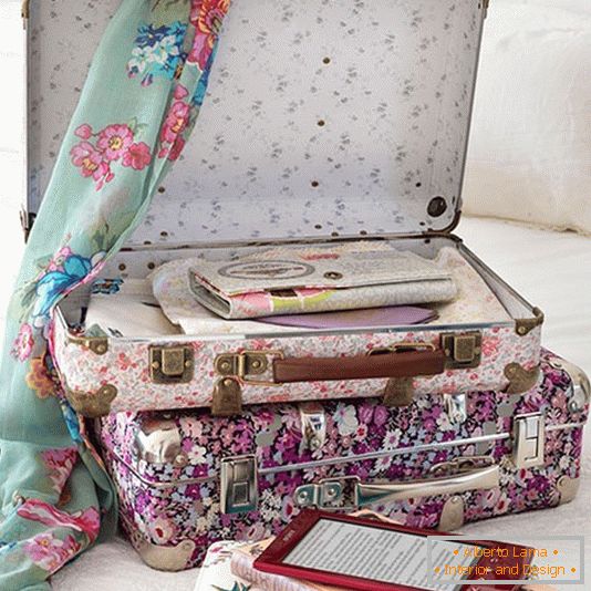 Schöner stilisierter Koffer