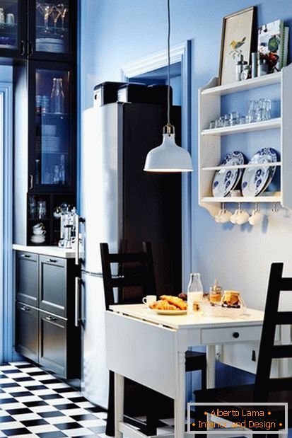 Eine sehr praktische und schöne Lösung für die Organisation von Plätzen in der Küche