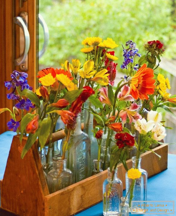Blumen in Glaswaren