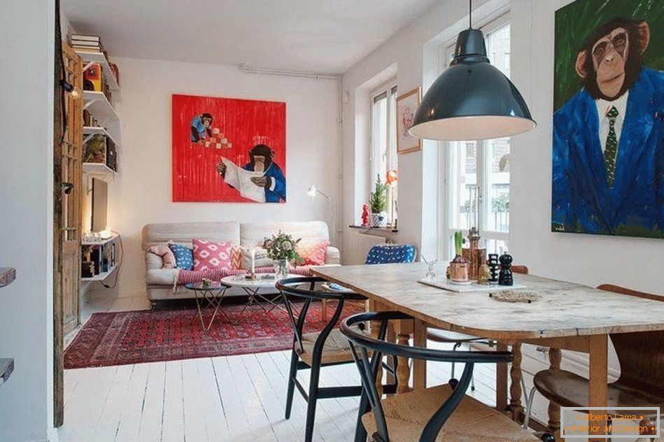 Küche und Wohnzimmer im skandinavischen Stil