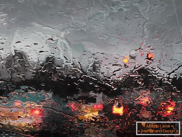 Ansicht der Windschutzscheibe im Regen von innen, Künstler Gregory Teilker
