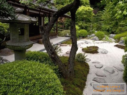 Chinesischer Garten im Zen-Geist