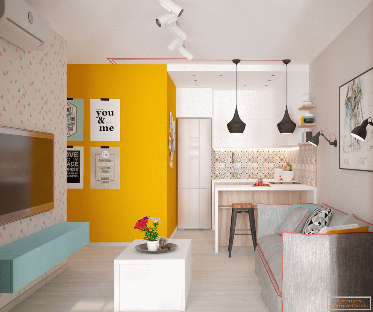 Beispiel der Innenarchitektur einer kleinen Küche auf dem Foto