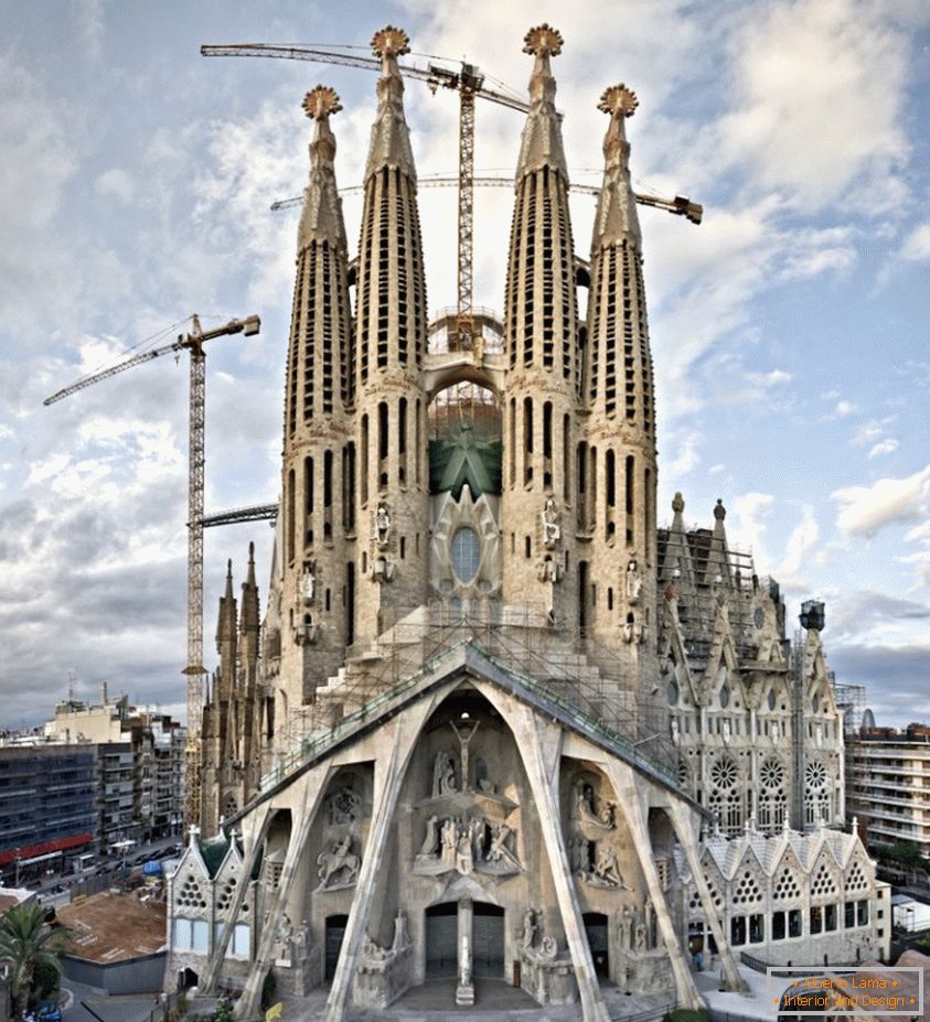 Tempel der Heiligen Familie (Barcelona, ​​Spanien)