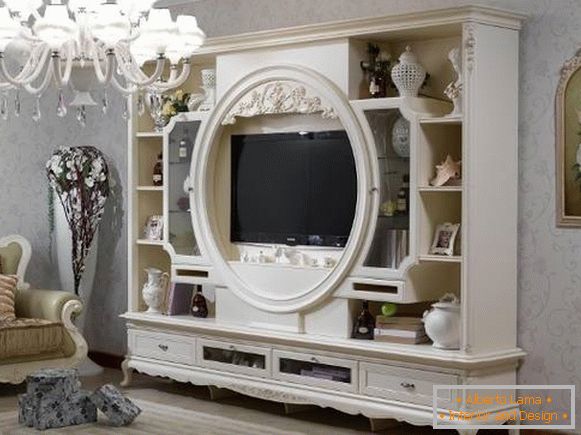 Weiße Möbel für das Wohnzimmer - Fotowände im klassischen Stil