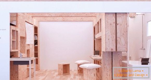 Wohnzimmer mit transformierbaren Möbeln