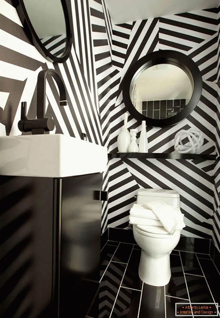 black-and-white-Badroom-wall