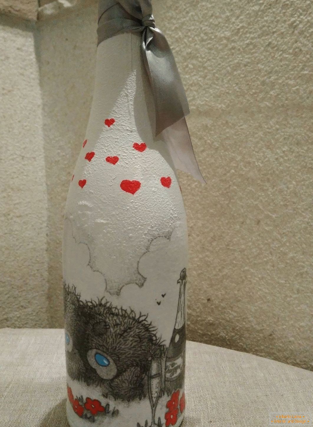 Zeichnung auf der Flasche