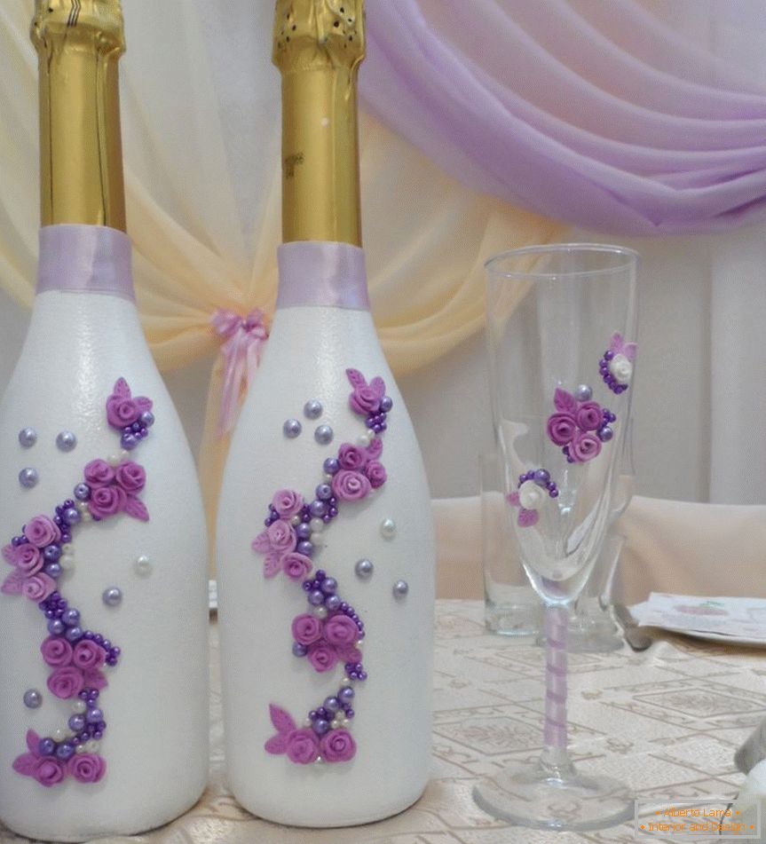 Blumen aus Polymer Clay на свадебных бутылках
