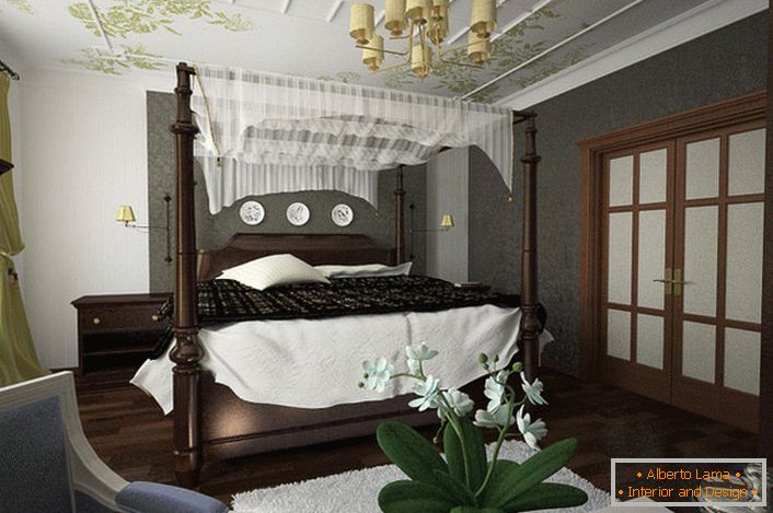 Elementare Baldachin-Design ist eine attraktive Lösung für die Schlafzimmer-Anordnung.