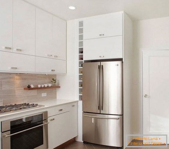 Design einer kleinen Küche mit Kühlschrank, Foto 33
